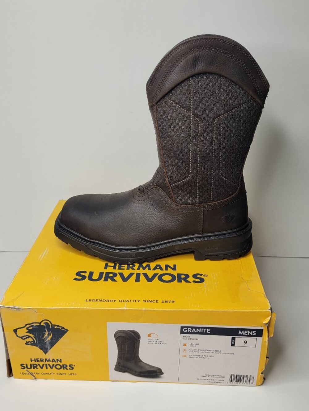 Herman Survivors brown leather slip resistant pull on boots size 9